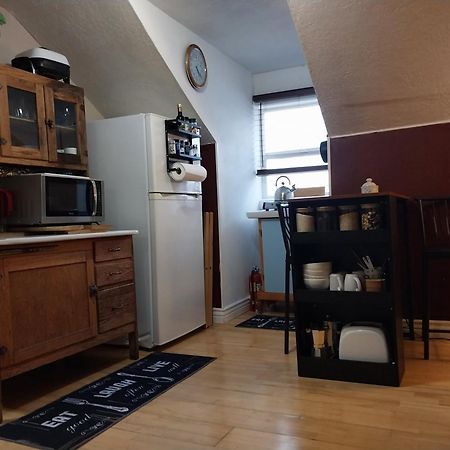 Cozy And Quiet Apartment On The Second Floor Escalante Ngoại thất bức ảnh